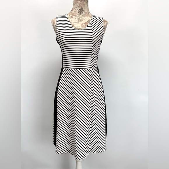 HALOGEN Black and white stripe sleeveless V neck midi dress size S. - Picture 5 of 13